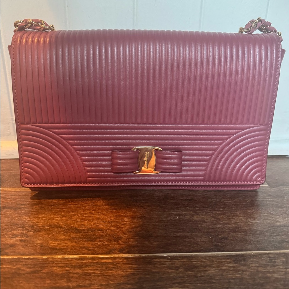 Salvatore Ferragamo Pink Shoulder Bag with Gold Chain